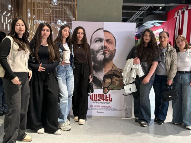 Արտալսարանային ուսուցողական այց կինոթատրոն․ «Վերջին սպարապետը» ֆիլմի դիտում