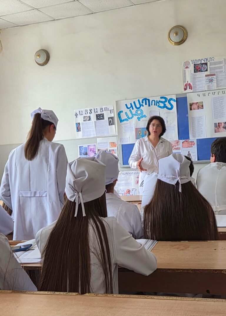 «Ամեն ինչ պատվաստումների մասին» խորագրով դաս-քննարկում